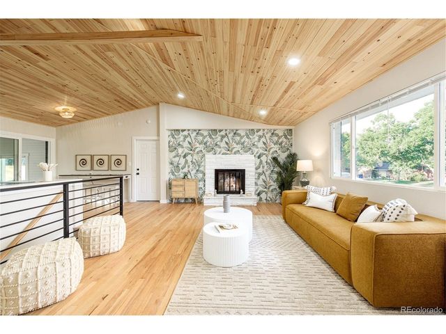 3243 Simms St, Wheat Ridge, CO 80033