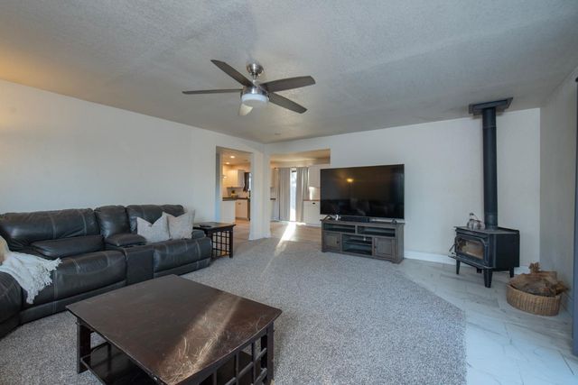 41789 Marmot Lane, Auberry, CA 93602