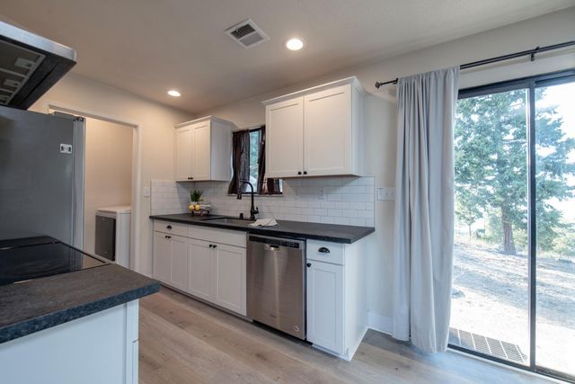 41789 Marmot Lane, Auberry, CA 93602