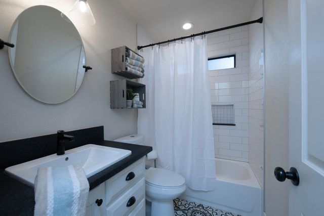 41789 Marmot Lane, Auberry, CA 93602