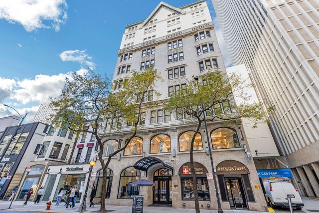 70 E WALTON Street 501-601, Chicago, IL 60611