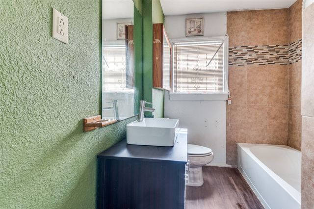 2218 Kathleen Avenue, Dallas, TX 75216