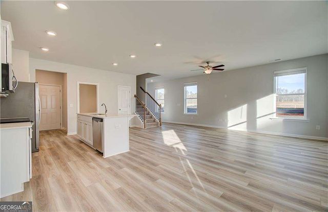 228 Sanctuary Drive, Mcdonough, GA 30253