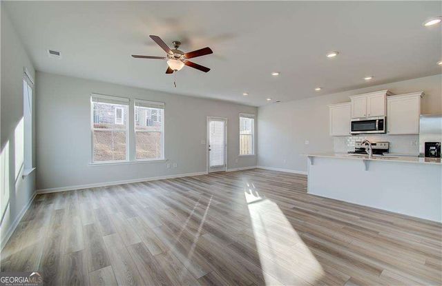 228 Sanctuary Drive, Mcdonough, GA 30253