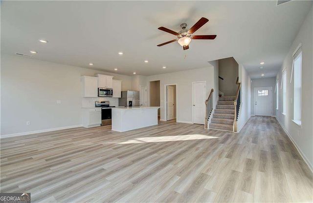 228 Sanctuary Drive, Mcdonough, GA 30253