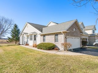 340 Manning Drive, Dekalb, IL 60115