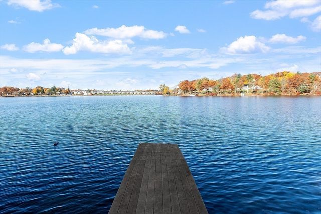 70 Laurel Lane 1, Lunenburg, MA 01462