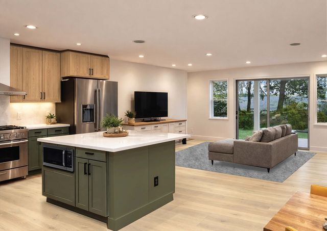 70 Laurel Lane 1, Lunenburg, MA 01462