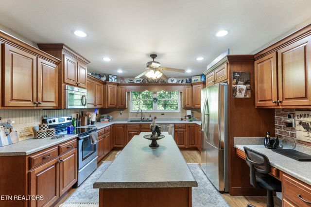 2750 TN-72, Maryville, TN 37801