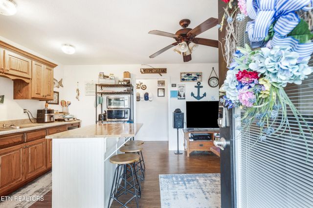 2750 TN-72, Maryville, TN 37801