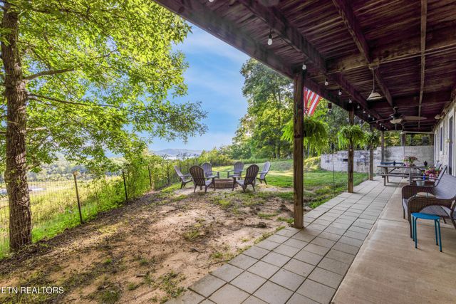 2750 TN-72, Maryville, TN 37801