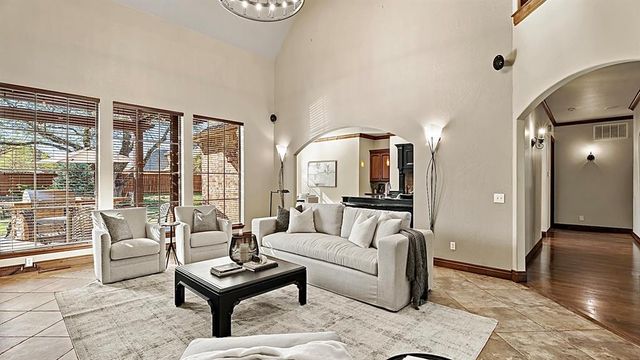 8217 NW 125th Street, Oklahoma City, OK 73142