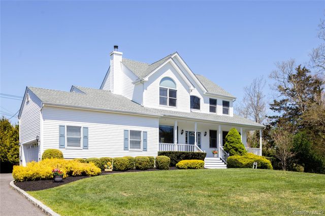 445 Budds Pond Road, Southold, NY 11971