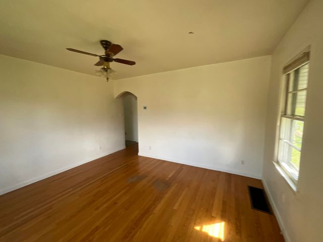 1500 Cornett Street, Somerset, KY 42501