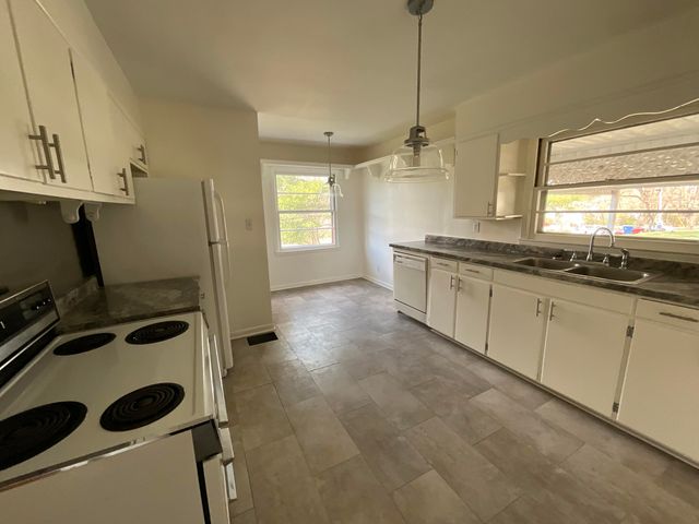 1500 Cornett Street, Somerset, KY 42501