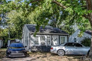 959 Green Mount Lane, Belleville, IL 62220