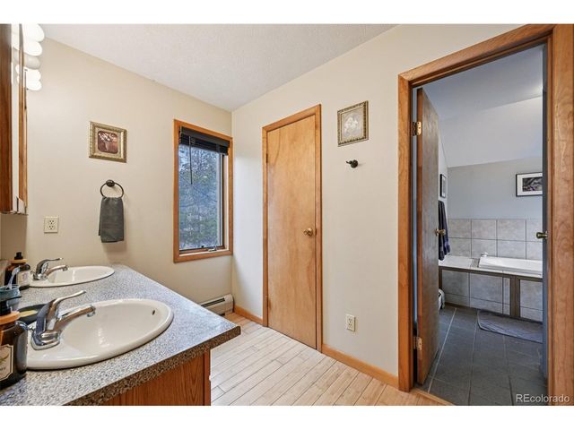 206 Pinon Cir, Black Hawk, CO 80422