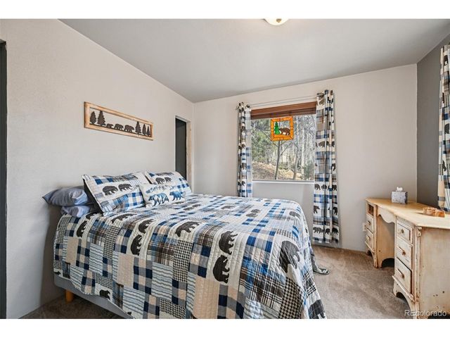 206 Pinon Cir, Black Hawk, CO 80422