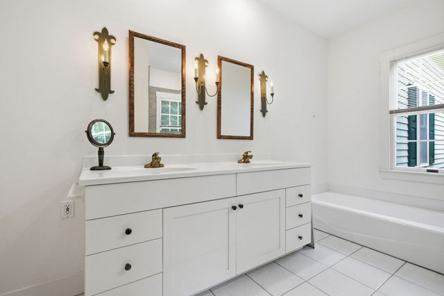 116 Kendrick Road, Harwich, MA 02645