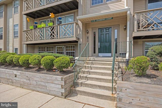 6 CRANBERRY COURT, Marlton, NJ 08053