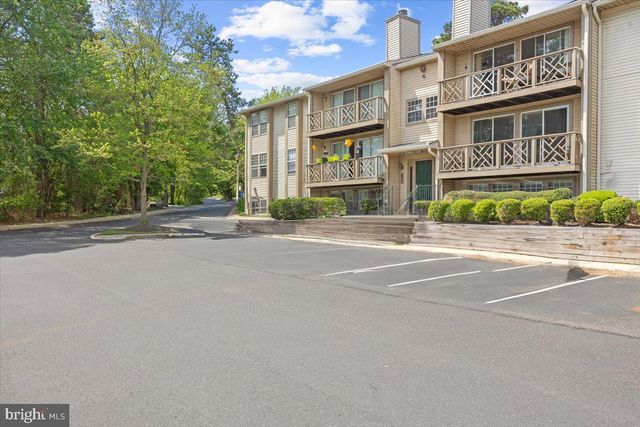 6 CRANBERRY COURT, Marlton, NJ 08053