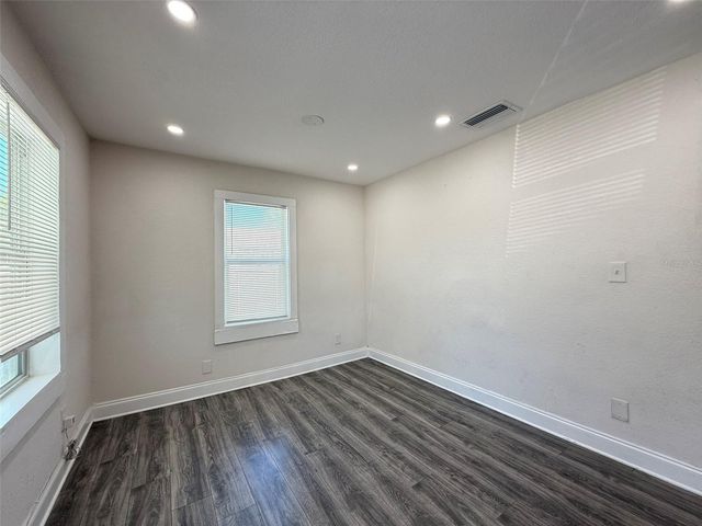 8027 N NEWPORT AVENUE, Tampa, FL 33604