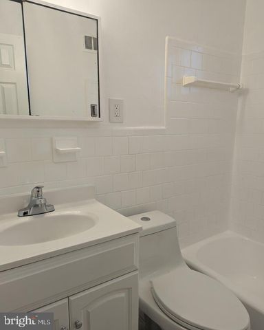 3018 SAINT CLAIR DR, Temple Hills, MD 20748