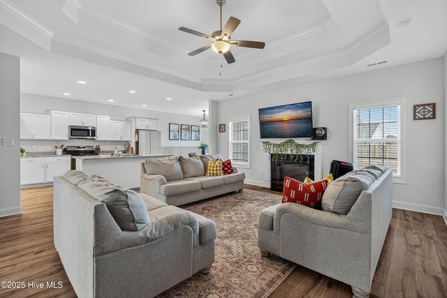 333 Water Wagon Trail, Jacksonville, NC 28546