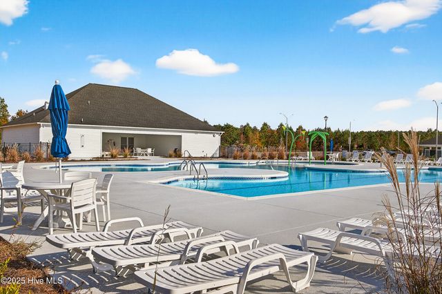 333 Water Wagon Trail, Jacksonville, NC 28546