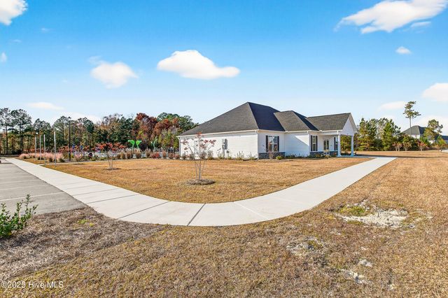 333 Water Wagon Trail, Jacksonville, NC 28546