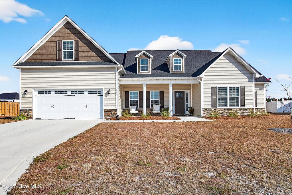 333 Water Wagon Trail, Jacksonville, NC 28546
