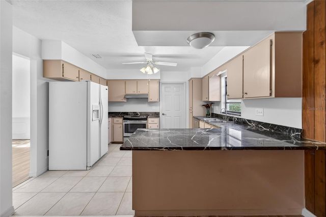 15108 SYDNEY ROAD, Dover, FL 33527