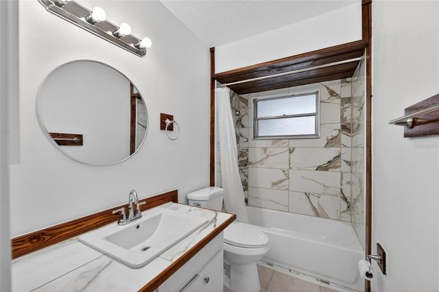 15108 SYDNEY ROAD, Dover, FL 33527