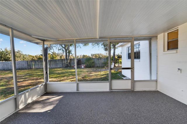 15108 SYDNEY ROAD, Dover, FL 33527