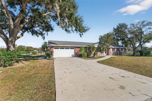 15108 SYDNEY ROAD, Dover, FL 33527