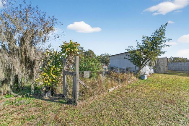 15108 SYDNEY ROAD, Dover, FL 33527