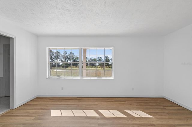 15108 SYDNEY ROAD, Dover, FL 33527