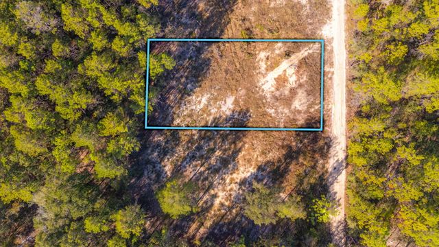 Lot 24 E Dogwood Avenue, Defuniak Springs, FL 32433