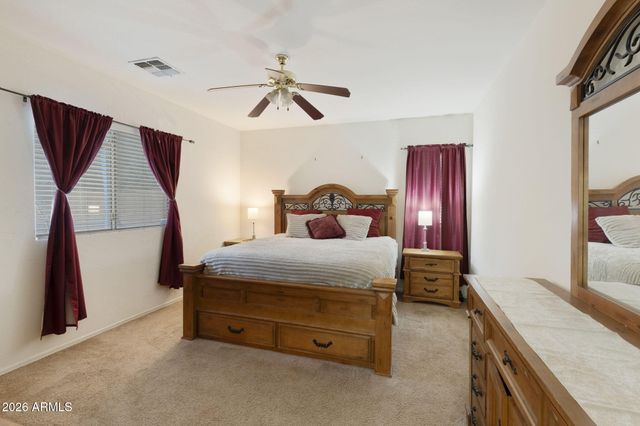 39013 N Luke Lane, San Tan Valley, AZ 85140