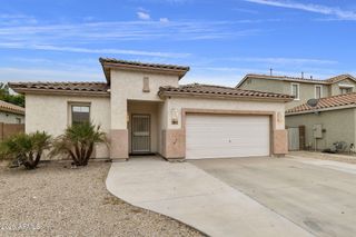 39013 N Luke Lane, San Tan Valley, AZ 85140
