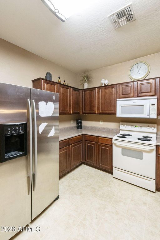 39013 N Luke Lane, San Tan Valley, AZ 85140 — photo 3
