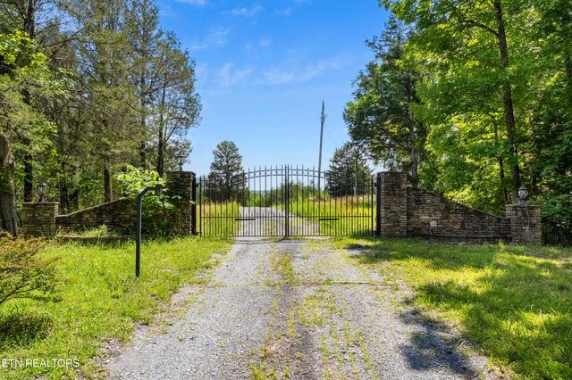 3850 McDonald Way, Sevierville, TN 37876