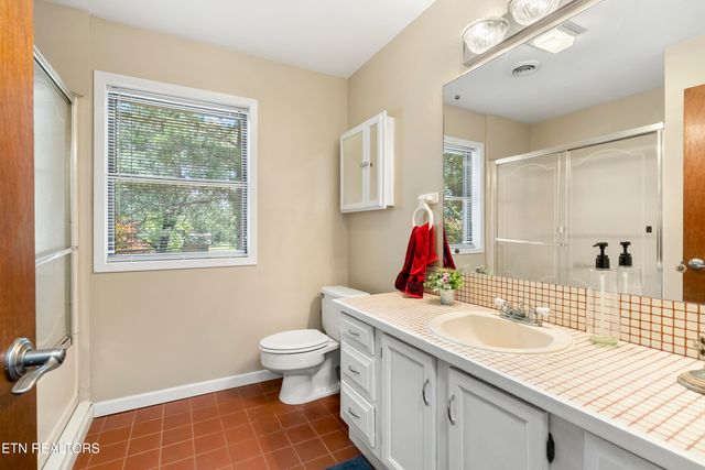 3850 McDonald Way, Sevierville, TN 37876