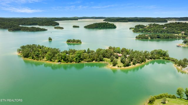 3850 McDonald Way, Sevierville, TN 37876