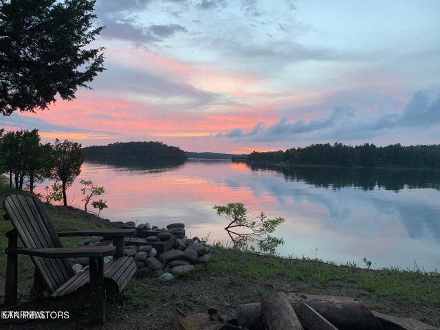 3850 McDonald Way, Sevierville, TN 37876