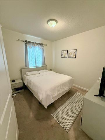 10923 LEAFSHORE LOOP, Orlando, FL 32829