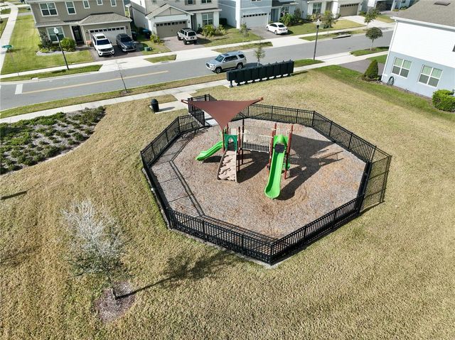 10923 LEAFSHORE LOOP, Orlando, FL 32829