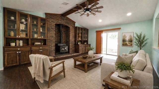 2503 Parkwood Drive, Claremore, OK 74017