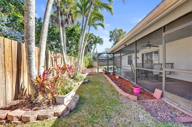 141 Roycourt Circle, Royal Palm Beach, FL 33411