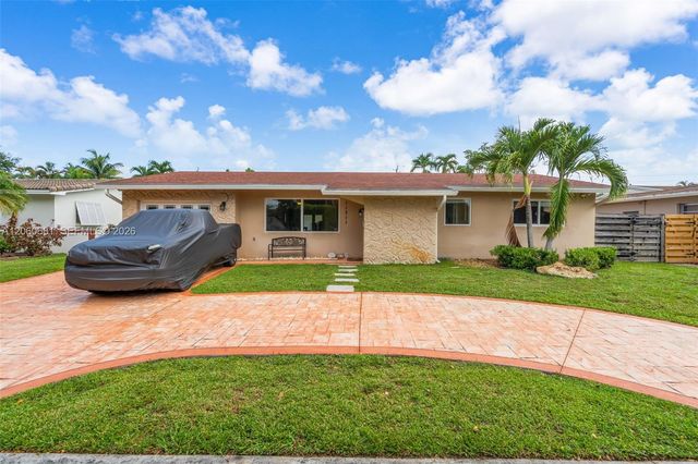 11311 NW 23rd St, Pembroke Pines, FL 33026